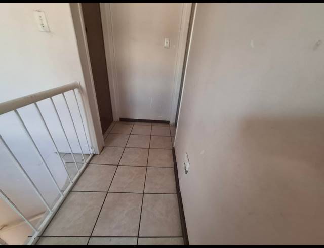 3 BEDROOM APARTMENT FOR SALE IN SUNNYSIDE